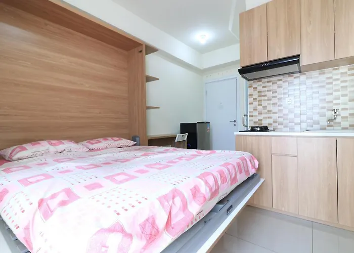 Apartemen Green Pramuka By Alin